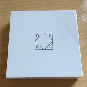 Ofra Hughlighter / Glazed Donut